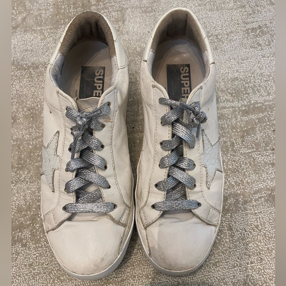 AUTHENTIC GOLDEN GOOSE SNEAKERS